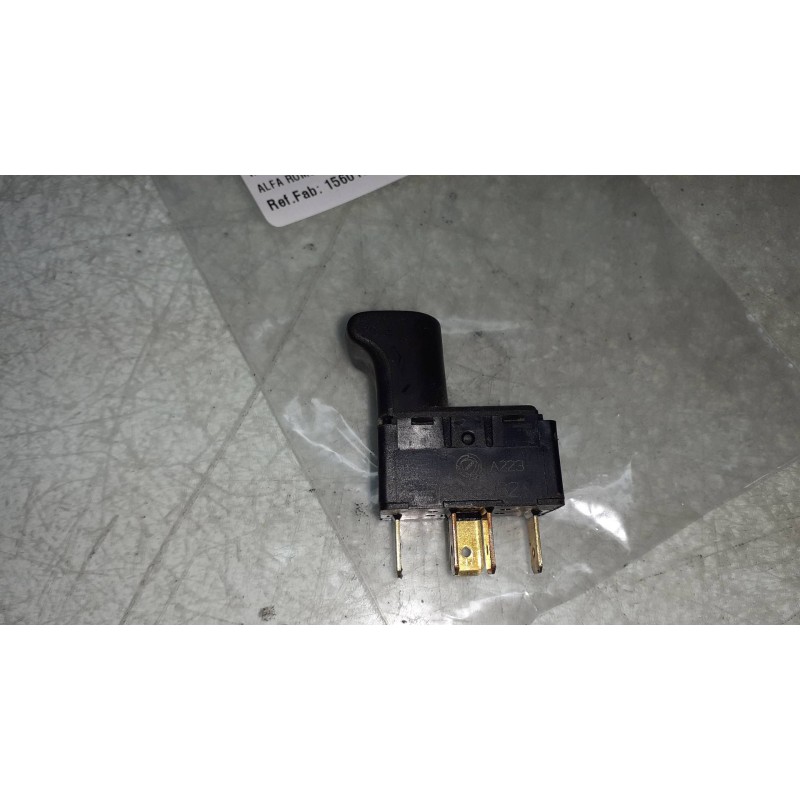 Recambio de mando elevalunas trasero derecho para alfa romeo 166 2.5 v6 24v referencia OEM IAM 156018962 A223 