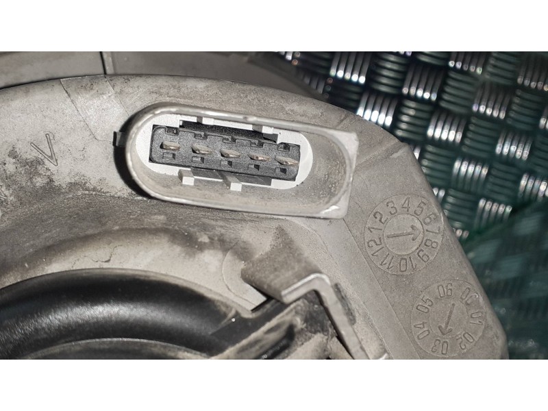 Recambio de faro izquierdo para mercedes-benz clase c (w203) berlina 220 cdi (203.006) referencia OEM IAM A2038200161  