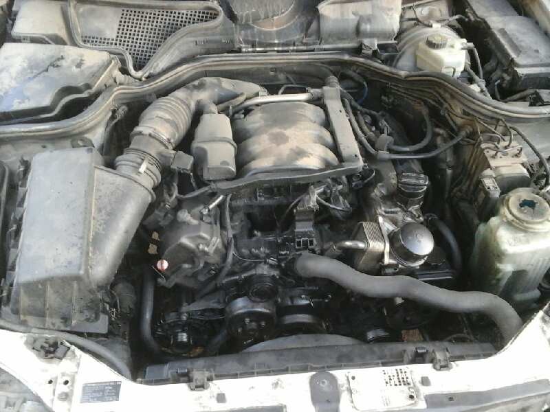 mercedes-benz clase e (w210) berlina del año 1998