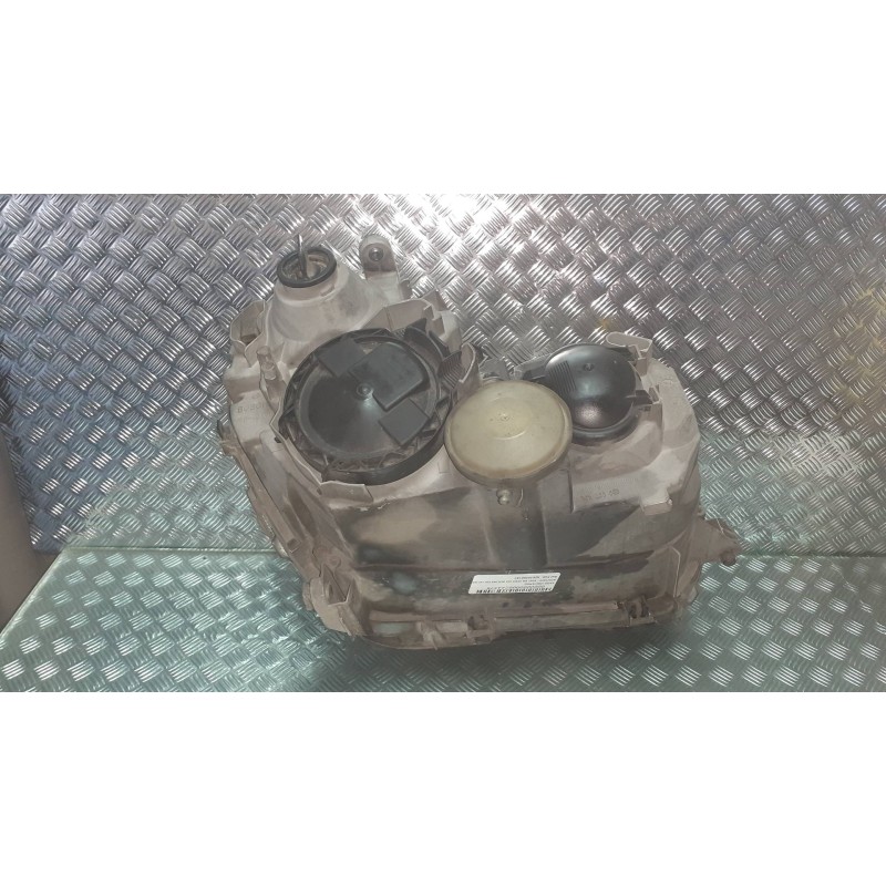 Recambio de faro izquierdo para mercedes-benz clase c (w203) berlina 220 cdi (203.006) referencia OEM IAM A2038200161  