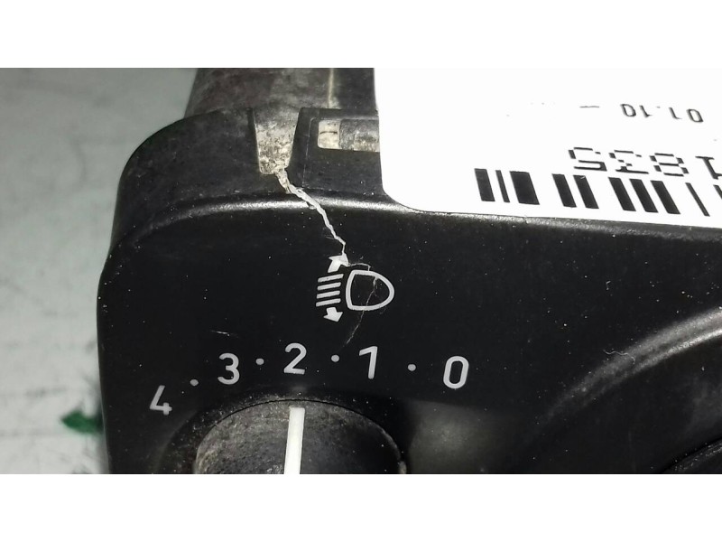 Recambio de mando luces para ford fiesta (cb1) titanium referencia OEM IAM 8A6T13A824BB  