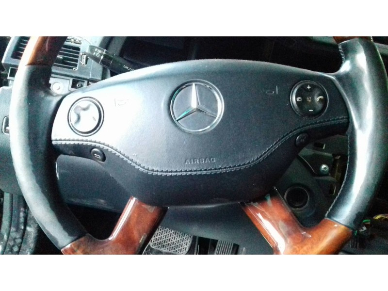 mercedes-benz clase s (w221) berlina del año 2007