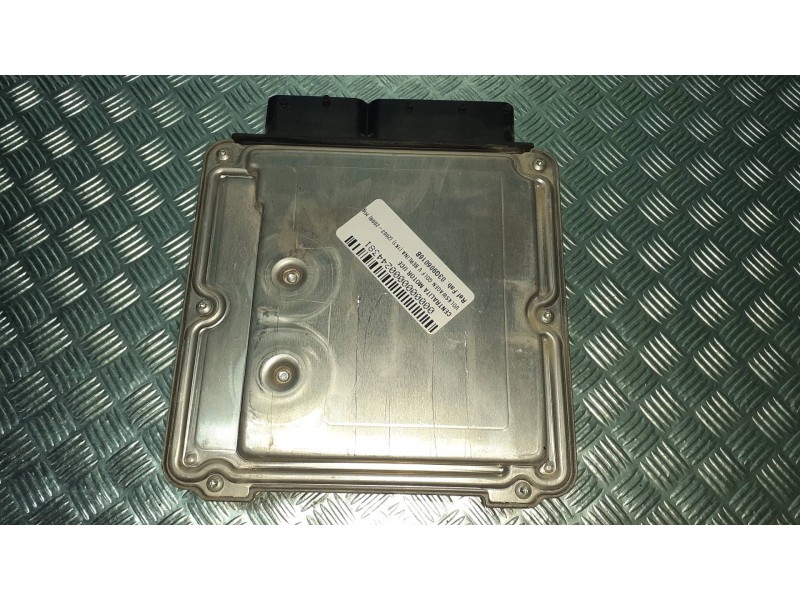 Recambio de centralita motor uce para volkswagen golf v berlina (1k1) highline referencia OEM IAM 03G906016B 0281011478 BOSCH