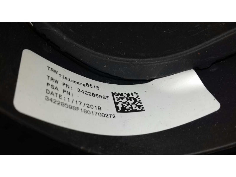 Recambio de volante para citroen c3 pure tech referencia OEM IAM 34228598F 34250110 