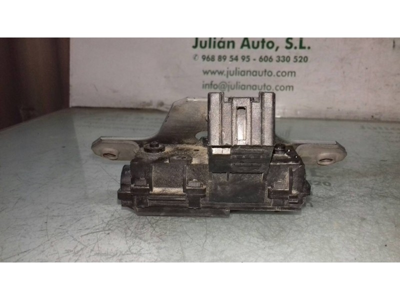 Recambio de cerradura maletero / porton para ford focus lim. titanium referencia OEM IAM 8M51R442A66DC  