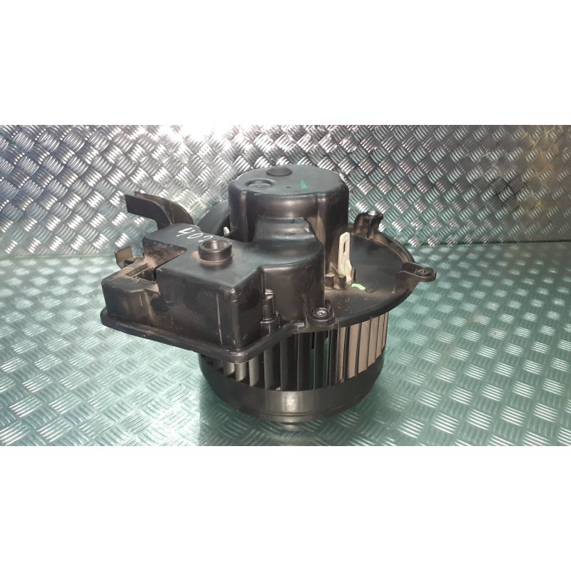 Recambio de ventilador calefaccion para mercedes-benz clase c (w203) berlina 220 cdi (203.006) referencia OEM IAM   