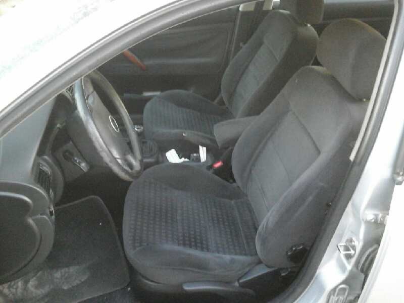 volkswagen passat berlina (3b3) del año 2001