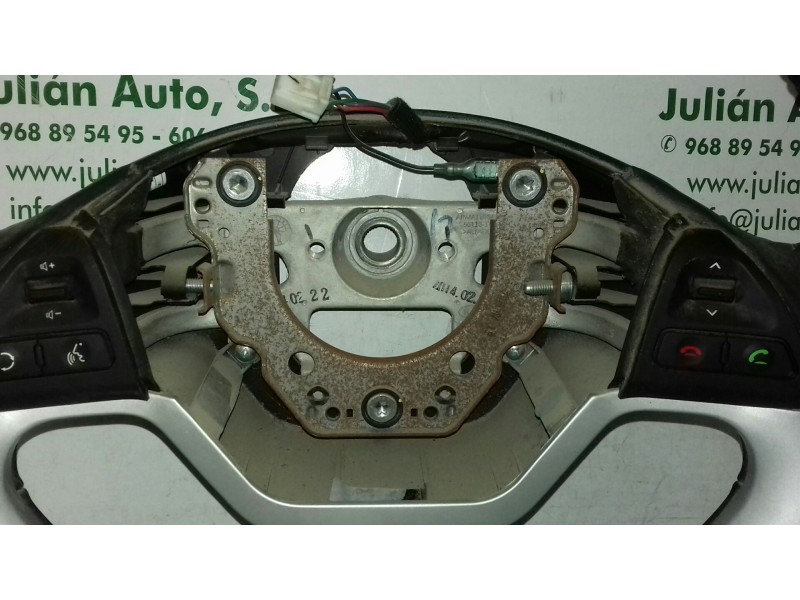 Recambio de volante para kia picanto concept referencia OEM IAM 561101Y465BC5 MULTIFUNCION PIEL