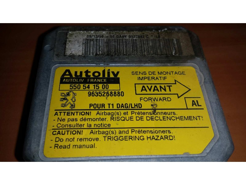 Recambio de centralita airbag para peugeot 206 berlina e-music referencia OEM IAM 550541500 9635268880 