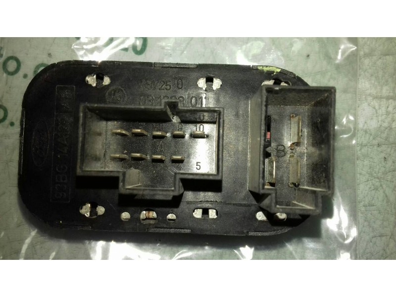 Recambio de mando elevalunas delantero izquierdo para ford mondeo berlina/familiar (fd) clx berlina referencia OEM IAM 93BG14A13