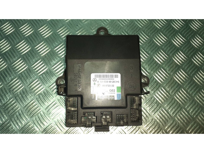 Recambio de modulo electronico para mercedes-benz clase b (w245) 180 cdi (245.207) referencia OEM IAM A1698206926 05072322 