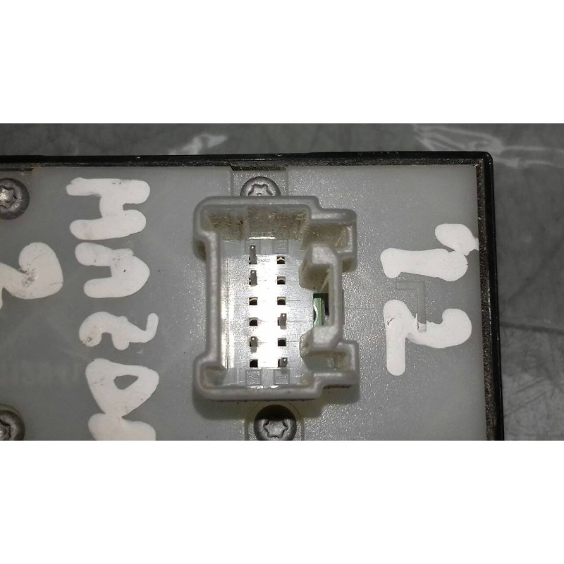 Recambio de mando luces para mazda 2 lim. (de) 1.3 style (5-ptas.) (55kw) referencia OEM IAM DF7366170  