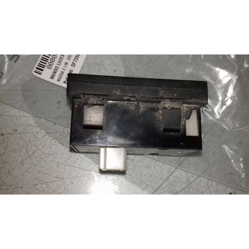 Recambio de mando luces para mazda 2 lim. (de) 1.3 style (5-ptas.) (55kw) referencia OEM IAM DF7366170  