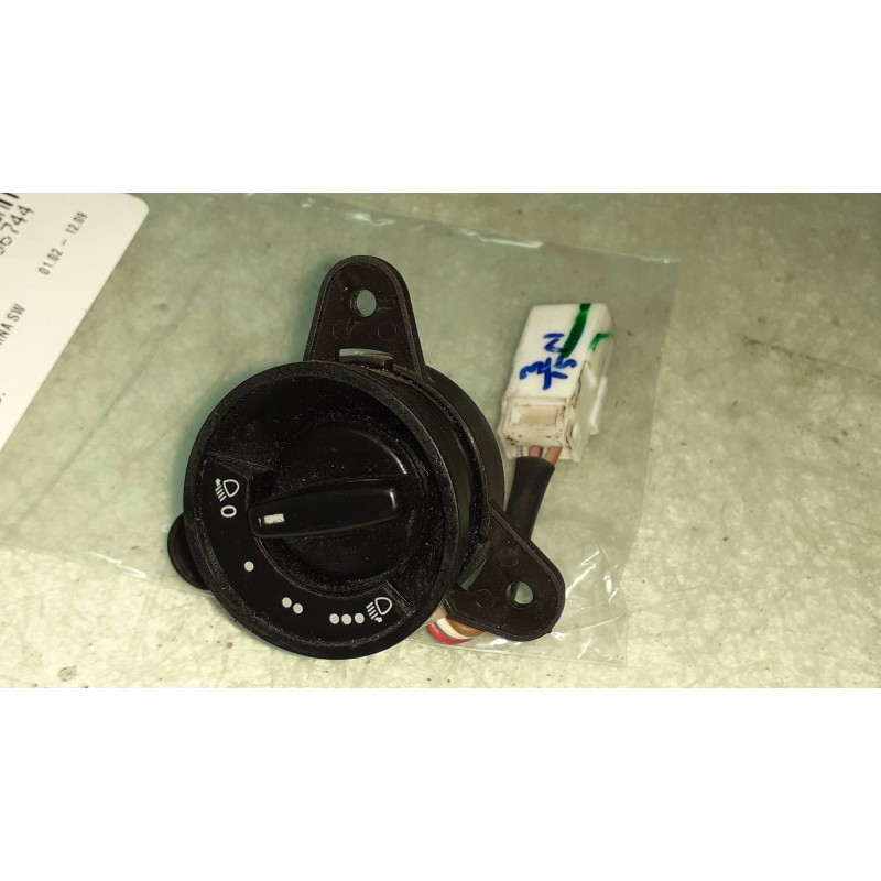 Recambio de interruptor para tata indigo marina sw referencia OEM IAM   ALTURA FAROS