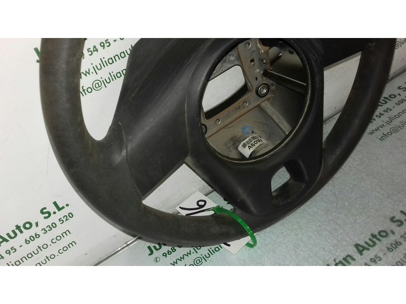 Recambio de volante para kia soul burner referencia OEM IAM 9L0507  GOMA
