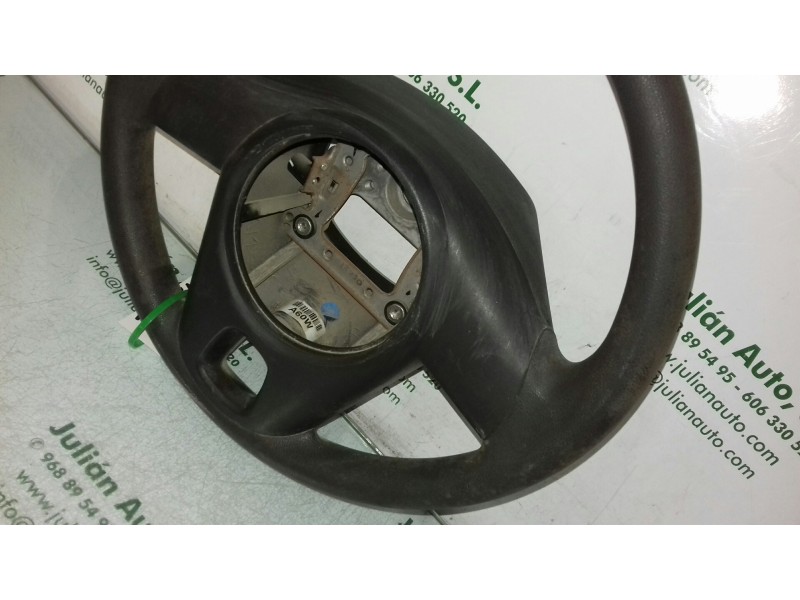 Recambio de volante para kia soul burner referencia OEM IAM 9L0507  GOMA