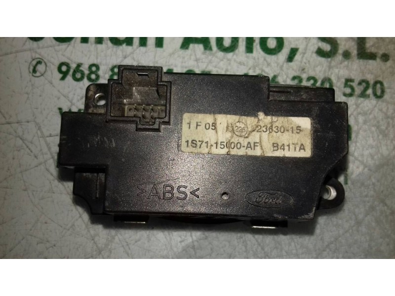 Recambio de pantalla multifuncion para ford mondeo berlina (ge) ambiente referencia OEM IAM 1S7115000AF RELOJ 