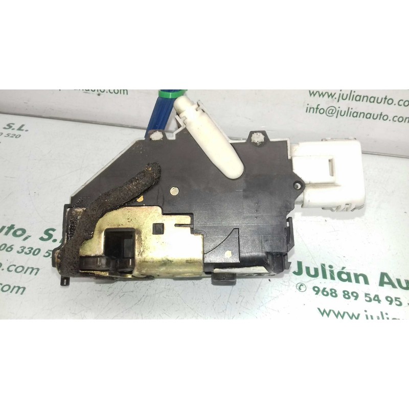 Recambio de cerradura puerta trasera izquierda para peugeot 407 st sport pack referencia OEM IAM 9660699480E00  6 PINES