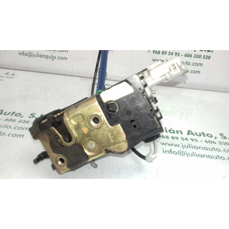 Recambio de cerradura puerta trasera izquierda para peugeot 407 st sport pack referencia OEM IAM 9660699480E00  6 PINES