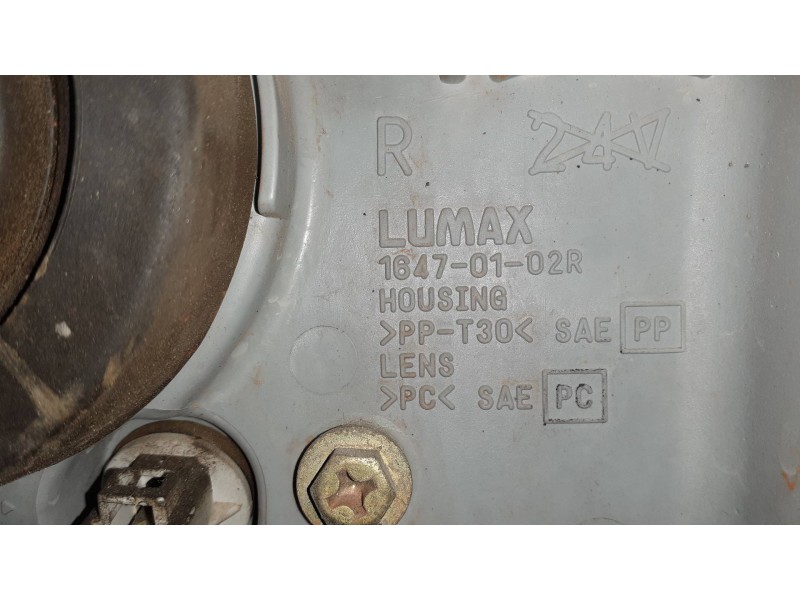 Recambio de faro derecho para tata indigo marina sw referencia OEM IAM 16470102R  