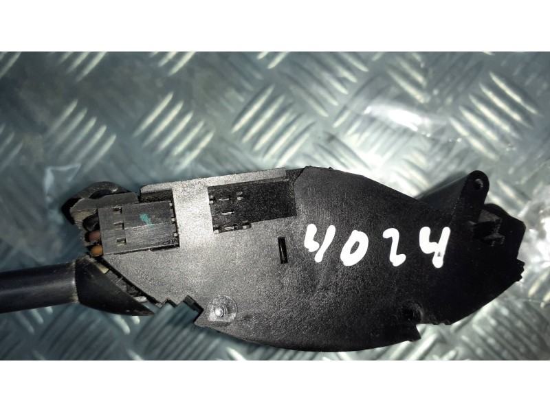 Recambio de mando multifuncion para mercedes-benz clase c (w203) berlina 220 cdi (203.006) referencia OEM IAM   