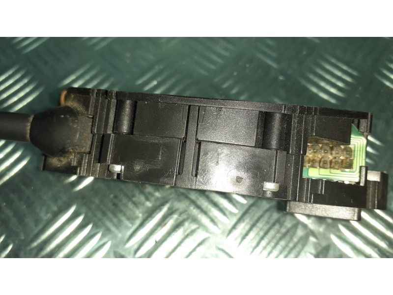 Recambio de mando multifuncion para mercedes-benz clase c (w203) berlina 220 cdi (203.006) referencia OEM IAM   