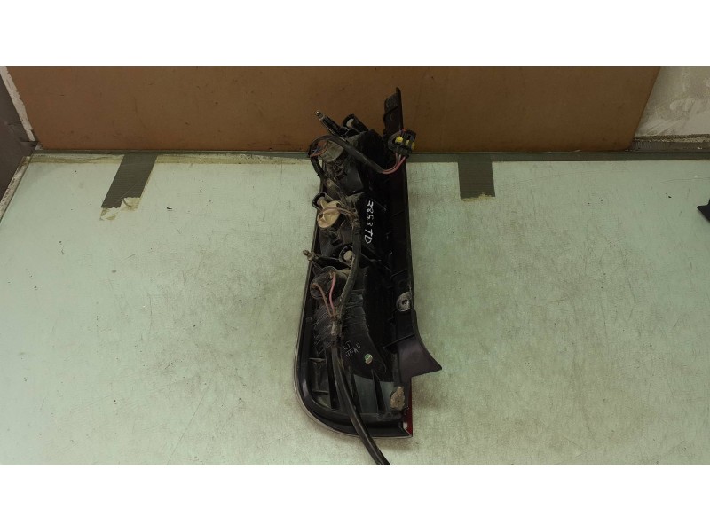 Recambio de piloto trasero derecho para tata indigo marina sw referencia OEM IAM 8770100R  