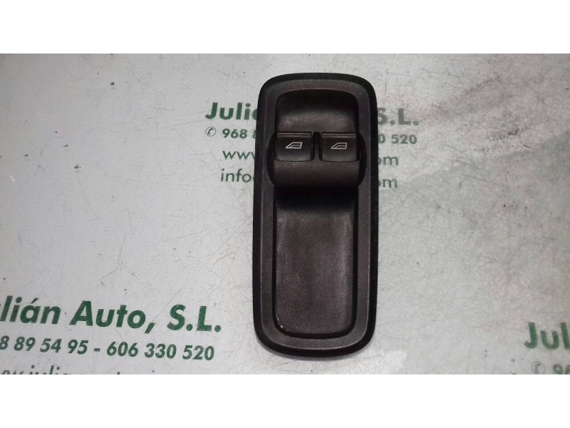 Recambio de mando elevalunas delantero izquierdo para ford fiesta (cb1) titanium referencia OEM IAM 8A6T14A132AC  