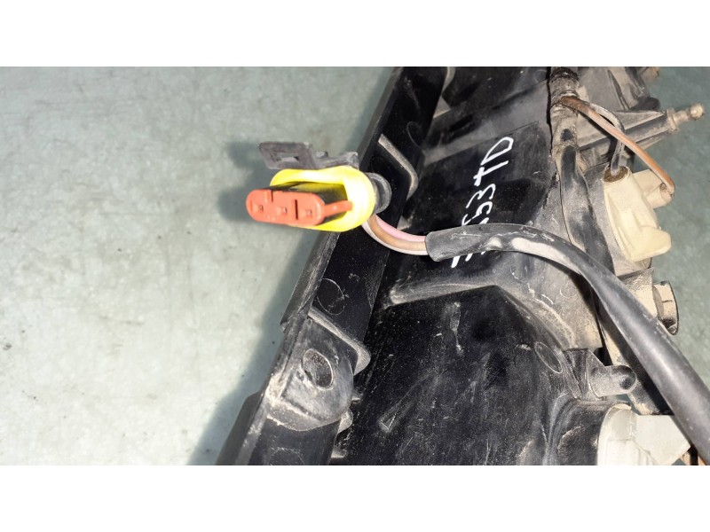 Recambio de piloto trasero derecho para tata indigo marina sw referencia OEM IAM 8770100R  