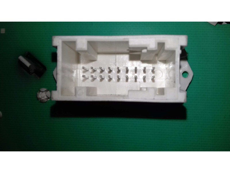 Recambio de cuadro instrumentos para peugeot 407 st sport pack referencia OEM IAM 9658138580 A2C53010609G SIEMENS VDO