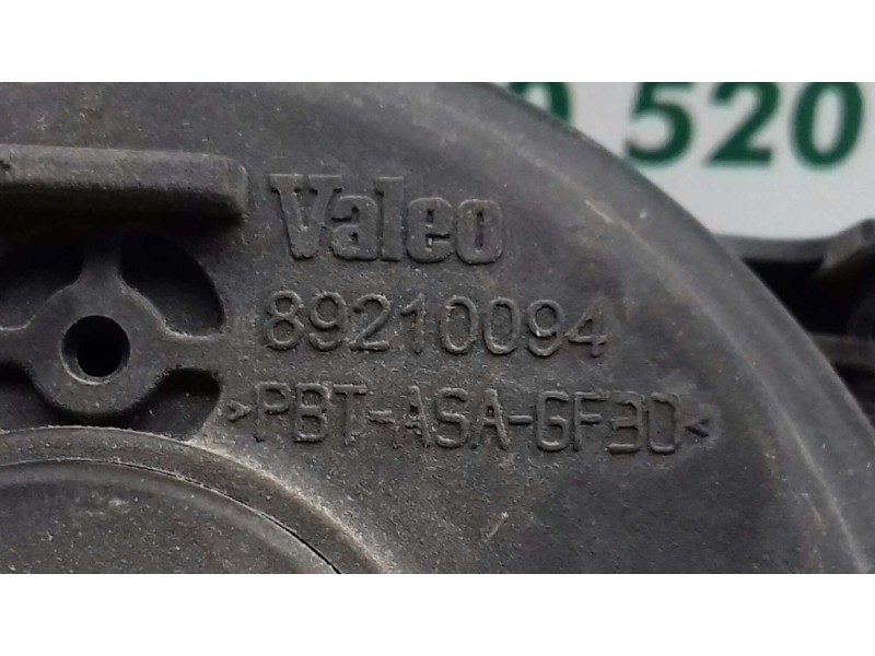 Recambio de faro antiniebla derecho para peugeot 307 break/sw (s2) referencia OEM IAM 9650001680 89204712 VALEO