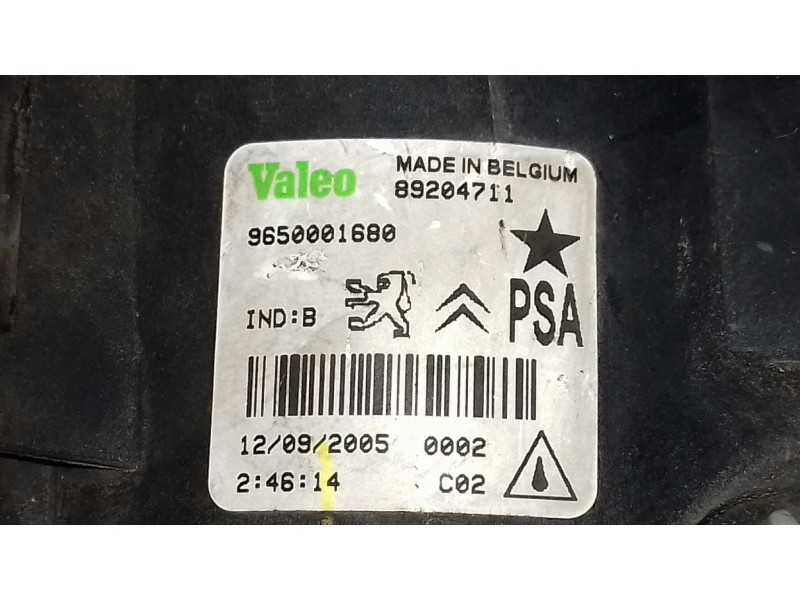 Recambio de faro antiniebla derecho para citroen xsara picasso referencia OEM IAM 9650001680 89204711 VALEO