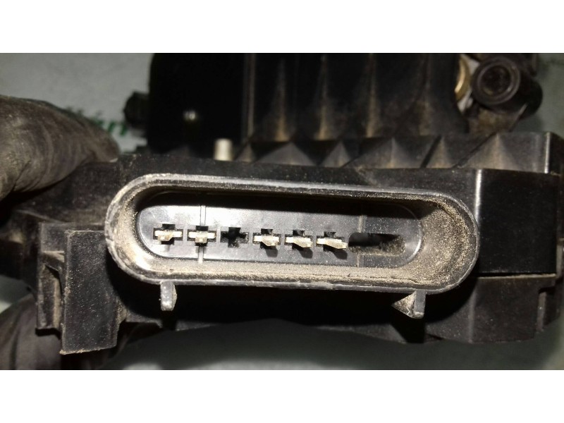 Recambio de cerradura puerta delantera izquierda para ford fiesta (cb1) trend referencia OEM IAM 8A6AA21813AJ  