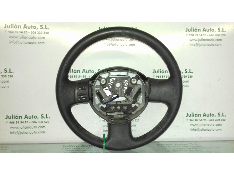 Recambio de volante para nissan micra c+c (ck12e) tekna referencia OEM IAM 48430AX52B MULTIFUNCION PIEL