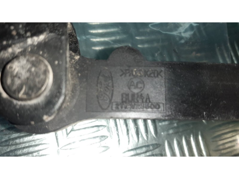 Recambio de retenedor puerta para ford transit connect (tc7) furgón (2006) referencia OEM IAM 2T1AV23500  DELANTERO