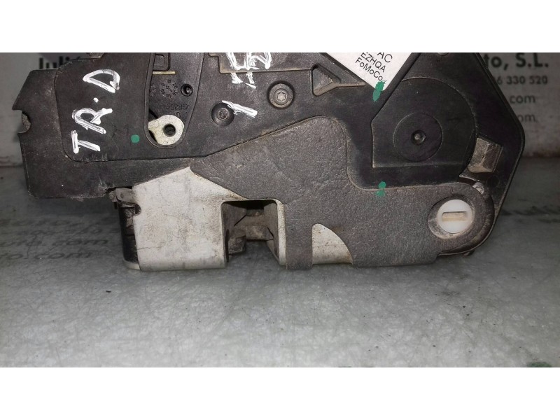 Recambio de cerradura puerta trasera derecha para ford focus lim. (cb8) ambiente referencia OEM IAM BM5AA26412AC 921764102 