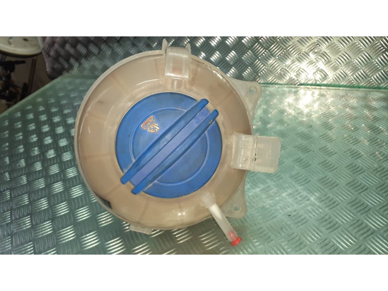 Recambio de deposito expansion para seat ibiza (6l1) stella referencia OEM IAM L1221010 L122101072461088 G12