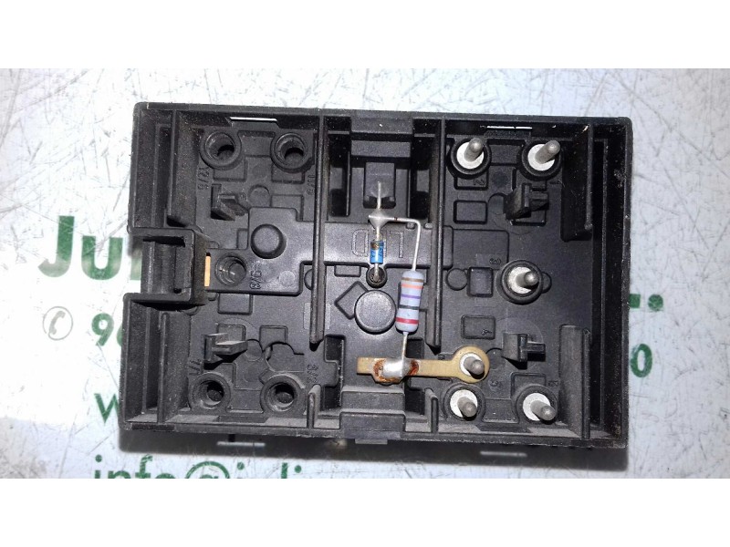 Recambio de mando elevalunas delantero izquierdo para bmw serie 5 berlina (e34) 525td referencia OEM IAM 1374491 KIRSTEN 