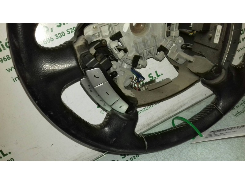 Recambio de volante para nissan primera berlina (p12) acenta referencia OEM IAM 48430BA180 MULTIFUNCION PIEL