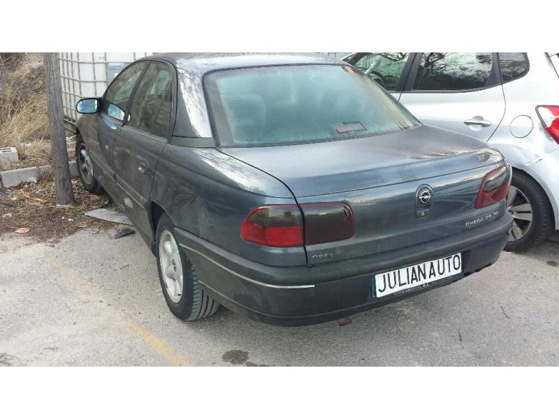 opel omega b del año 1996