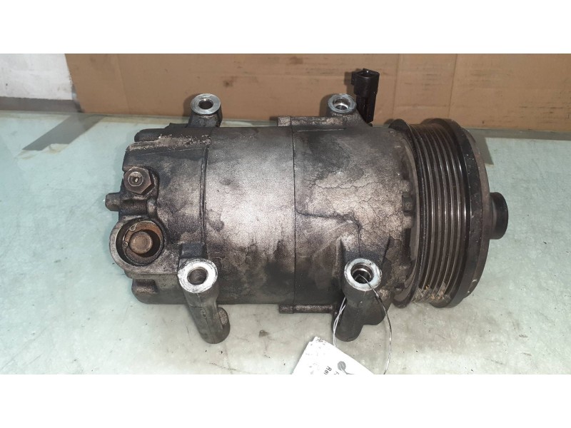 Recambio de compresor aire acondicionado para ford focus berlina (cap) ambiente (d) referencia OEM IAM 5M5HC 5M5HC 