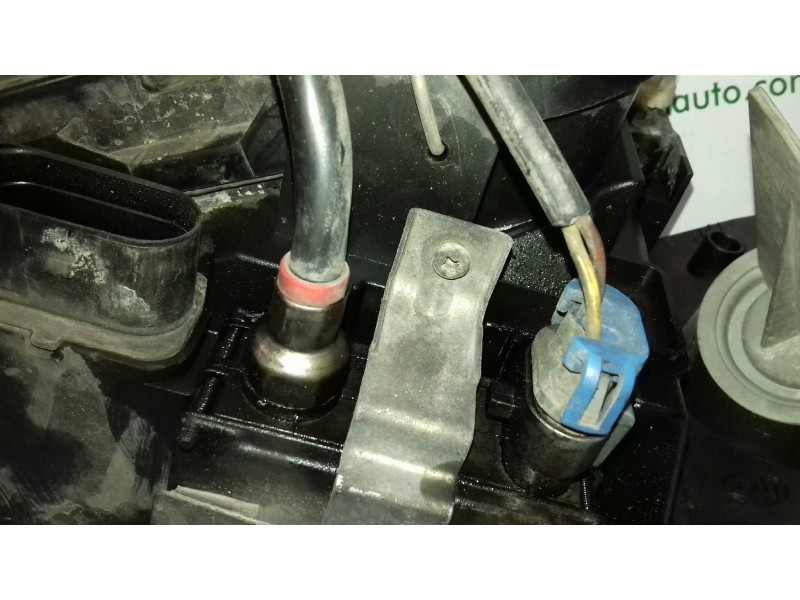 Recambio de faro derecho para audi a6 berlina (4b2) 2.5 tdi quattro referencia OEM IAM 15593000  XENON