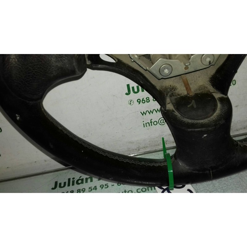 Recambio de volante para mazda 323 berlina c/f/s (ba) 1.5 c referencia OEM IAM 6740  PIEL