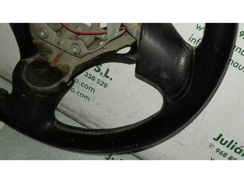 Recambio de volante para mazda 323 berlina c/f/s (ba) 1.5 c referencia OEM IAM 6740  PIEL