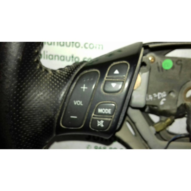 Recambio de volante para mazda 6 berlina (gg) 1.8 active (4-ptas.) referencia OEM IAM GS12000720 MULTIFUNCION PIEL