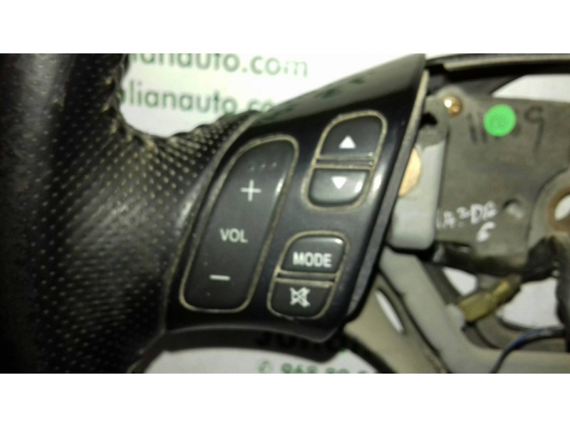 Recambio de volante para mazda 6 berlina (gg) 1.8 active (4-ptas.) referencia OEM IAM GS12000720 MULTIFUNCION PIEL