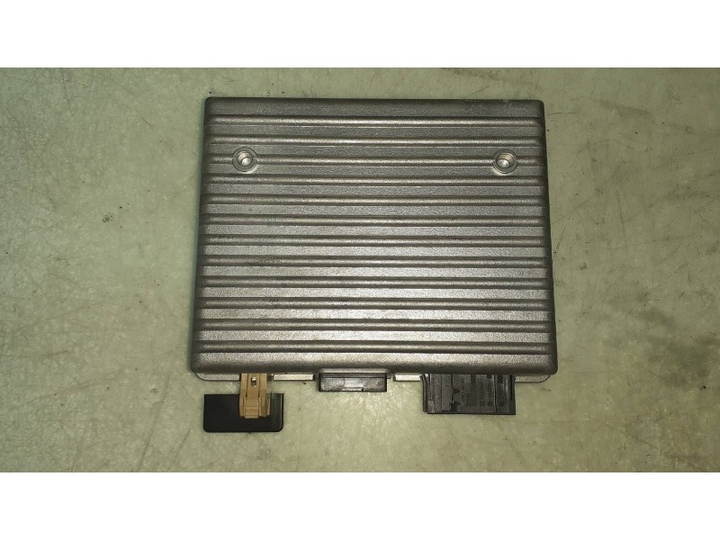 Recambio de modulo electronico para opel astra j lim. cosmo referencia OEM IAM 13334026  TELEFONO