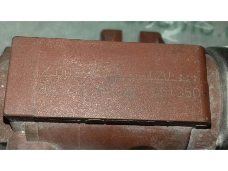 Recambio de valvula aire adicional para ford focus berlina (cap) ambiente (d) referencia OEM IAM 70096803  2 PINES