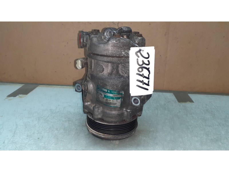 Recambio de compresor aire acondicionado para opel meriva cosmo referencia OEM IAM 24421 SD6V12 SANDEN