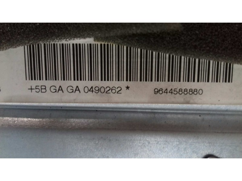 Recambio de airbag delantero derecho para peugeot 407 st sport pack referencia OEM IAM 9644588880 6103073 